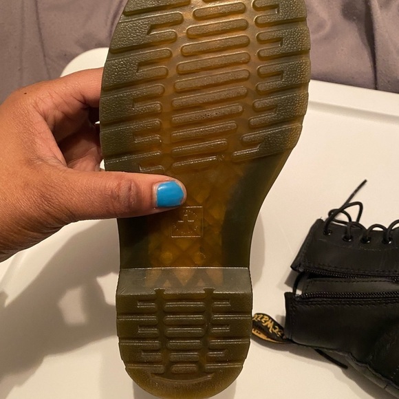 JUNIOR 1460 SOFTY T LEATHER LACE UP BOOTS Size 3 - Picture 12 of 12